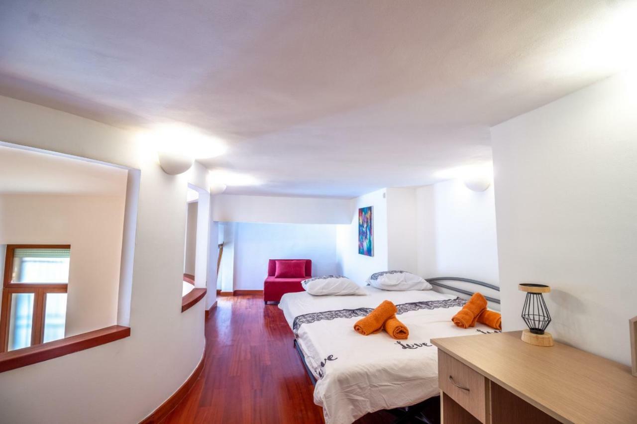 Art Apartment In Mamila 예루살렘 외부 사진